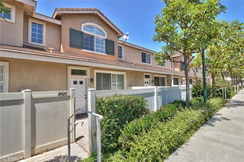 8420 E Tioga Way, Anaheim, CA, 92808-2361 | Card Image