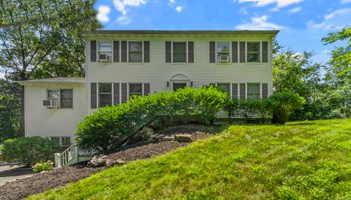 4 Quail Run Dr, Danbury, CT, 06811-5128 | Card Image