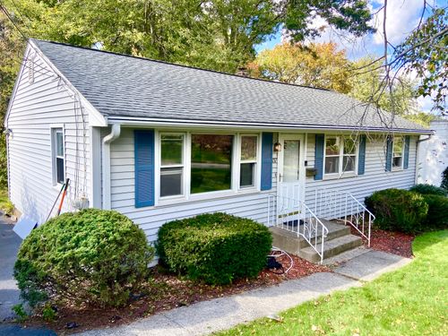 137 Grandview Ave, Berlin, CT, 06037-1244 | Card Image