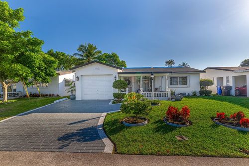 4290 Nw 45th Ter, Lauderdale Lakes, FL, 33319-4735 | Card Image