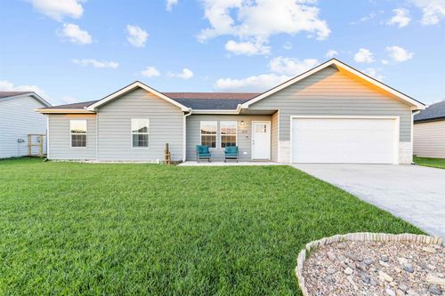 1213 Nautical Dr, Salina, KS, 67401-2873 | Card Image