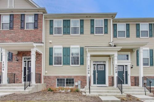 1904-1406 Neubauer Cir, Lindenhurst, IL, 60046-8666 | Card Image