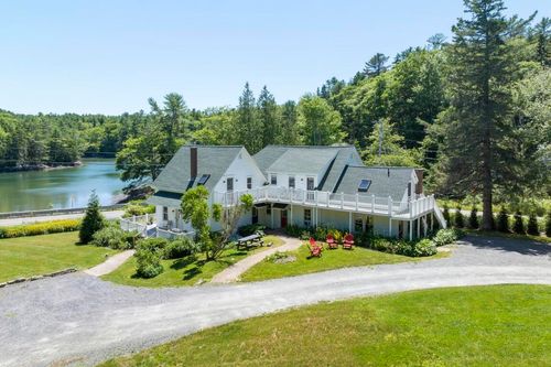 41 Hendricks Hill Road, Southport, ME, 04576 | Card Image