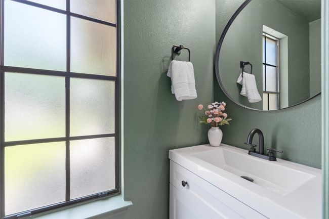 3905 Danli Ln, House other with 3 bedrooms, 3 bathrooms and null parking in Austin TX | Image 16