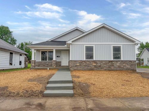 339 W 2nd St, Anderson, IN, 46016-2209 | Card Image