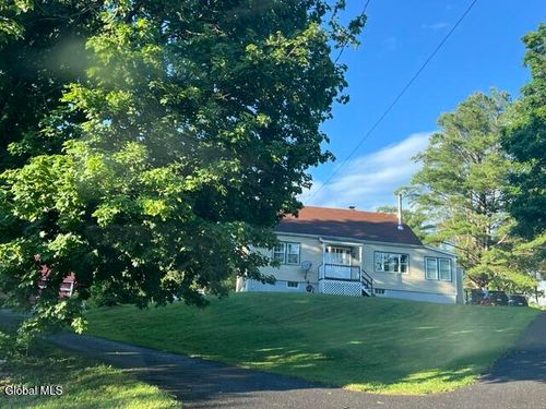 43 Frisbee St, East Chatham, NY, 12060-3200 | Card Image