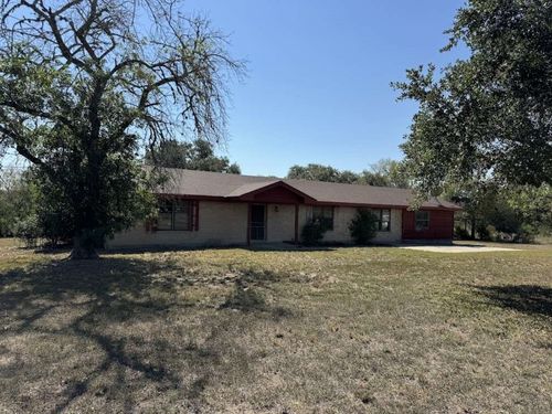 5996 Yucca Trl, Beeville, TX, 78102-8223 | Card Image