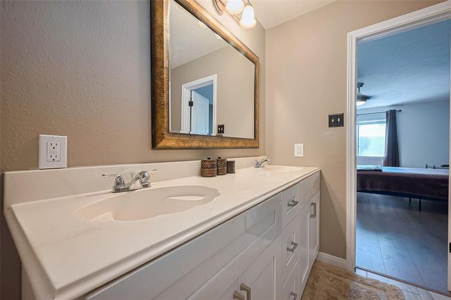 28903 Raestone St, House other with 3 bedrooms, 2 bathrooms and 2 parking in Spring TX | Image 36