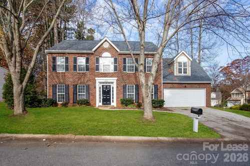 6209 Forest Pond Dr, Charlotte, NC, 28262-4225 | Card Image
