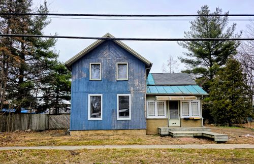 53 E Pearl St, Coldwater, MI, 49036-1948 | Card Image