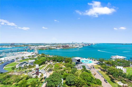 2604-50 Biscayne Blvd, Miami, FL, 33132-2905 | Card Image