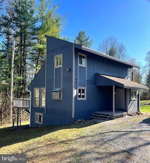 58 Solarwood Ct, GERRARDSTOWN, WV, 25420-4121 | Card Image