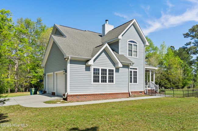 115 Sterling Dr, House other with 3 bedrooms, 3 bathrooms and 2 parking in Sneads Ferry NC | Image 56
