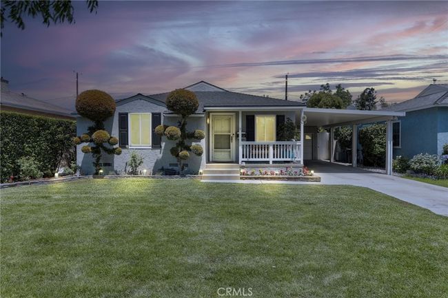2120 N Rose St, House other with 3 bedrooms, 2 bathrooms and 2 parking in Burbank CA | Image 34