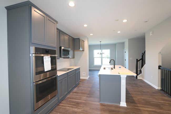 4281 Barrel Ln, Townhouse with 3 bedrooms, 4 bathrooms and null parking in Westfield IN | Image 5