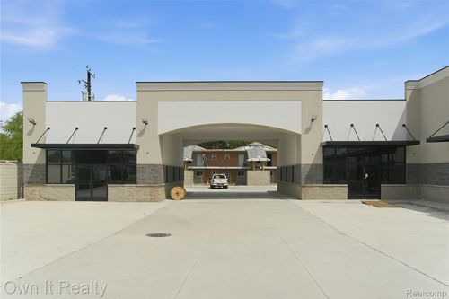 6452 N Telegraph Rd, Dearborn Heights, MI, 48127-2204 | Card Image