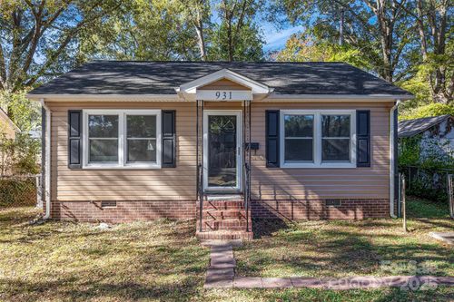 931 Jackson St, Gastonia, NC, 28052-7553 | Card Image
