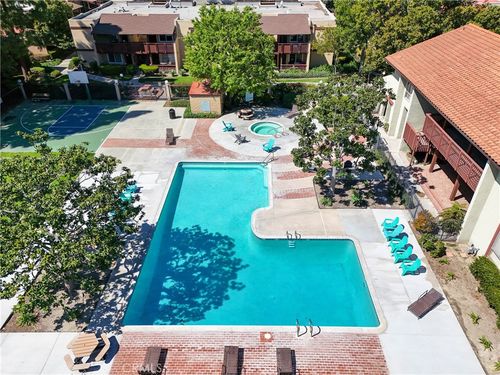 1030 W Macarthur Blvd, Santa Ana, CA, 92707-4674 | Card Image