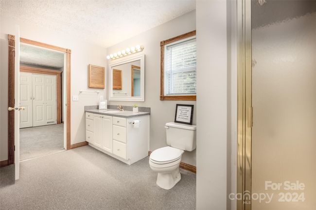 Full Bath | Image 22