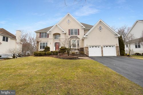9 Foxcroft Way, MOUNT LAUREL, NJ, 08054-5733 | Card Image
