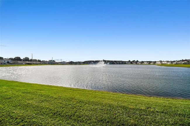 8027 Broad Pointe Dr, House other with 3 bedrooms, 2 bathrooms and null parking in Zephyrhills FL | Image 25