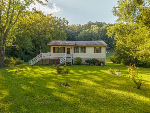 3501 Wilson Avenue, Signal Mountain, TN, 37377 | Card Image