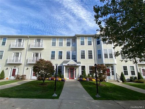 2c-31 Greenridge Ave, White Plains, NY, 10605-1214 | Card Image