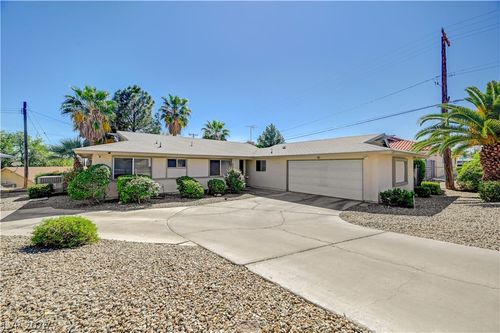 215 Wyoming St, Boulder City, NV, 89005-2820 | Card Image