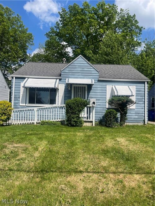 4423 E 141st St, Cleveland, OH, 44128-2303 | Card Image