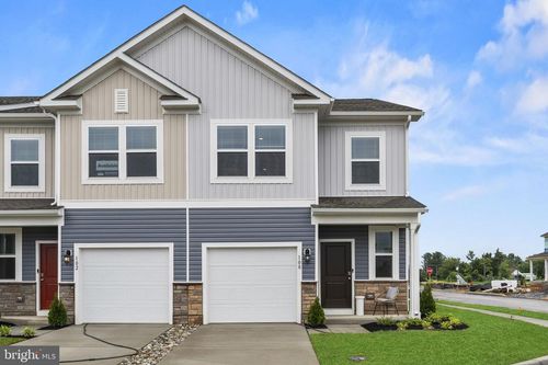 152 Willett Hollow St, STEPHENS CITY, VA, 22655 | Card Image