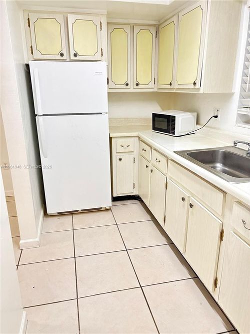 apt-d103-7430 Sw 82nd St, Miami, FL, 33143-7321 | Card Image