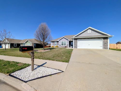 5041 Loyalist Ln, Ashland, MO, 65010-9357 | Card Image