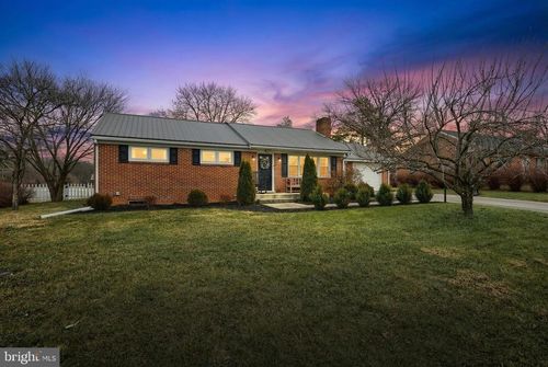 44 N Grant Rd, THOMASVILLE, PA, 17364-9507 | Card Image