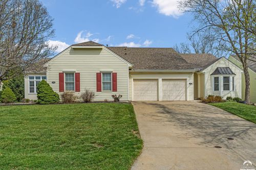 5918 Longleaf Drive, Lawrence, KS, 66049 | Card Image