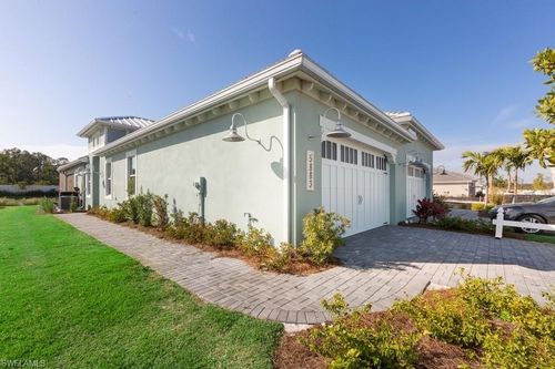 8937 Calypso Ct, Naples, FL, 34112-7627 | Card Image