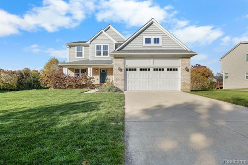 94 Blackberry Drive, White Lake Twp, MI, 48386 | Card Image