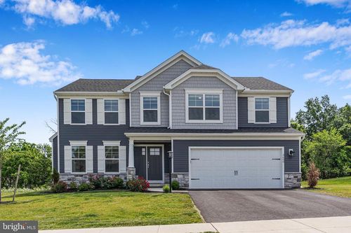 3600 Pebble Run Dr, DOVER, PA, 17315-5223 | Card Image
