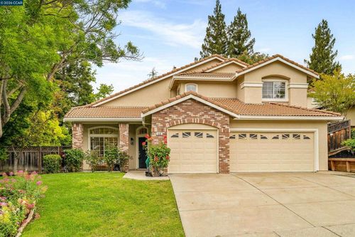 636 Dunhill Dr, Danville, CA, 94506-1352 | Card Image