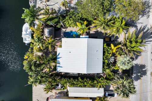 29678 Constitution Ave, Big Pine Key, FL, 33043-3237 | Card Image