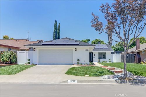 19701 Dunsmuir Plz, Yorba Linda, CA, 92886-5610 | Card Image