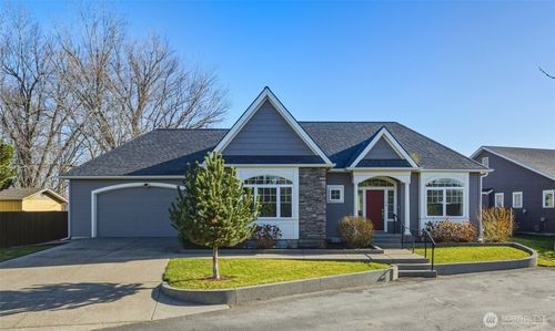 1164 Se Creekside Dr, College Place, WA, 99324-1645 | Card Image