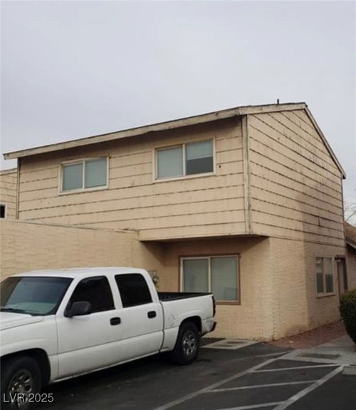 apt-a-5126 Golden Ln, Las Vegas, NV, 89119-1773 | Card Image