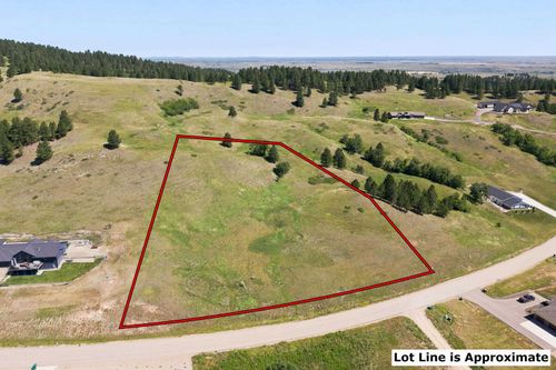 3733 Twisted Oak Rd, Sturgis, SD, 57785-2905 | Card Image