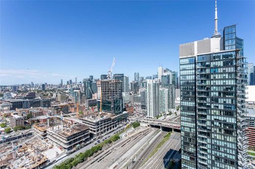 3903-15 Iceboat Terr, Toronto, ON, M5V4A5 | Card Image
