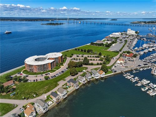 1314-1314 Capella S, Newport, RI, 02840-1586 | Card Image