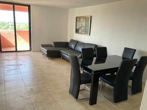 apt-806-5050 Nw 7th St, Miami, FL, 33126-3451 | Card Image