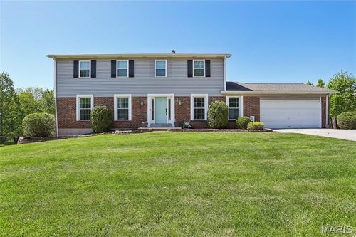 571 Arblay Pl, Manchester, MO, 63011-4006 | Card Image