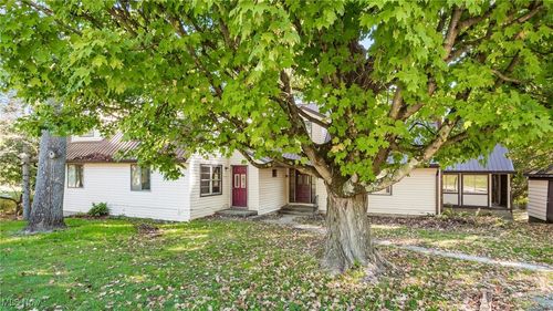 870 Friendship Dr, New Concord, OH, 43762-1016 | Card Image