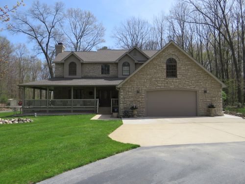 9593 Oakley Rd, Saint Charles, MI, 48655-9527 | Card Image