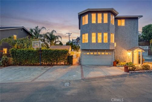 21492 Arapahoe Trl, Chatsworth, CA, 91311-7506 | Card Image